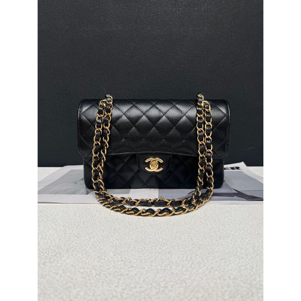 Chanel Women Pre-Loved Bag Very Good Condition